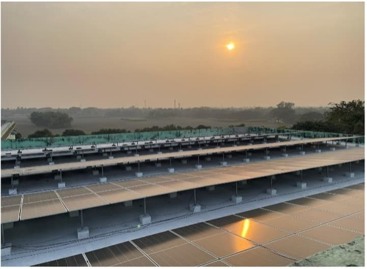 842KWp On Grid Rooftop Solar Plant at Raz Cold Storage (Pvt.) Ltd